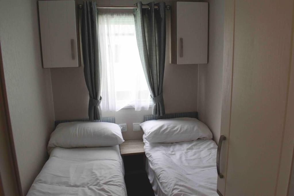 Scottish Holiday Home Stevenston ภายนอก รูปภาพ